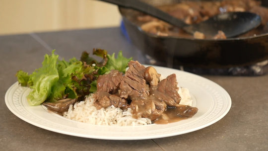 Beef Tips with Gravy