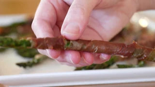 Asparagus Wrapped in Proscuitto