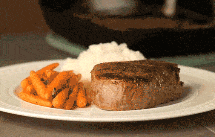 Beef Tenderloin with Herb Butter Sauce